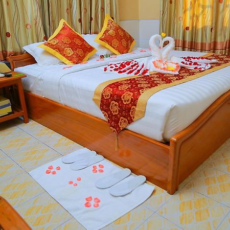 Hotel Shwe Pyi Tan Mandalay Exterior foto