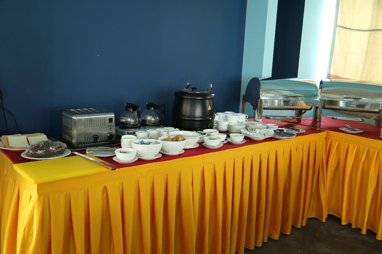 Hotel Shwe Pyi Tan Mandalay Exterior foto