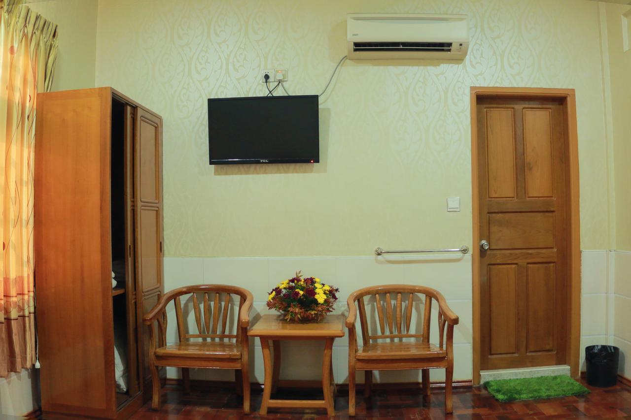 Hotel Shwe Pyi Tan Mandalay Exterior foto